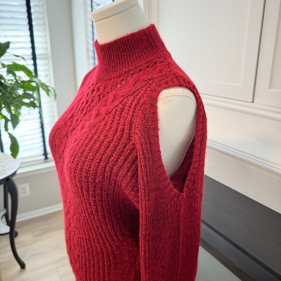 ❤️ Lety & Me Red Cable Knit Cold Shoulder Sweater | Size Medium - Picture 3 of 14